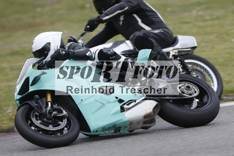 /09 19.04.2026  Caremotion get faster ADR/Gruppe gelb/44